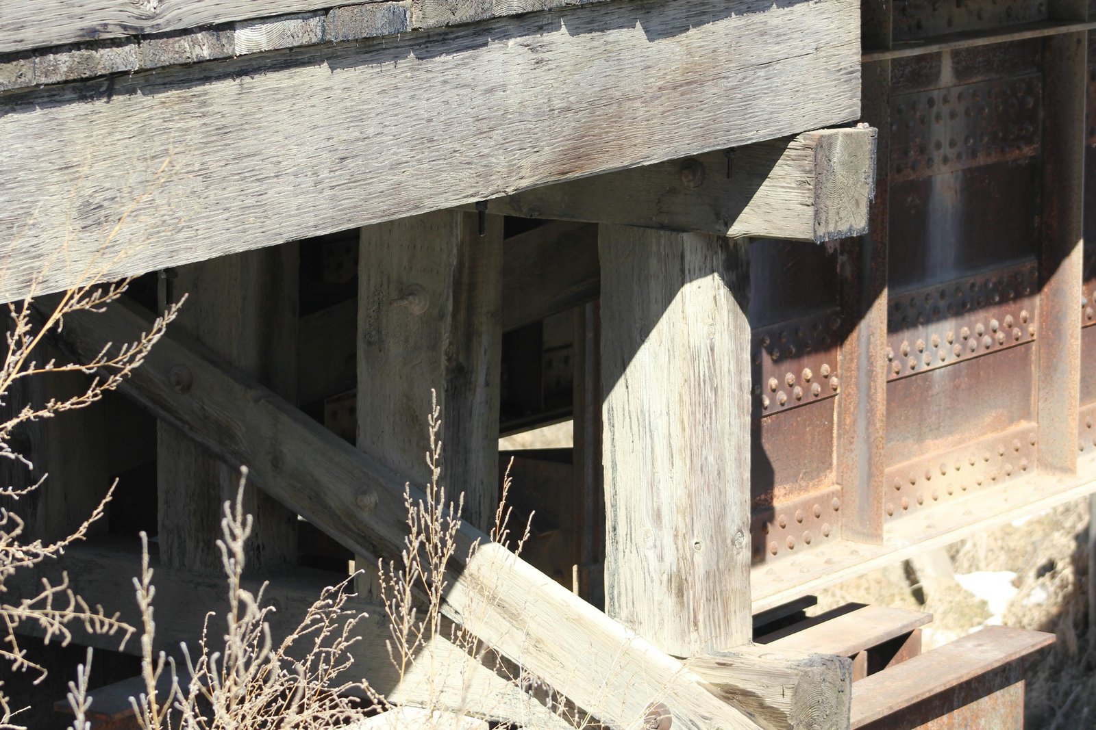 Interior details of girder